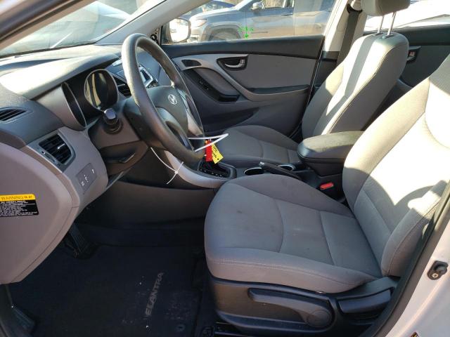 Photo 6 VIN: KMHDH4AE0FU425355 - HYUNDAI ELANTRA SE 