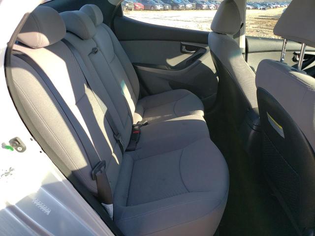 Photo 9 VIN: KMHDH4AE0FU425355 - HYUNDAI ELANTRA SE 