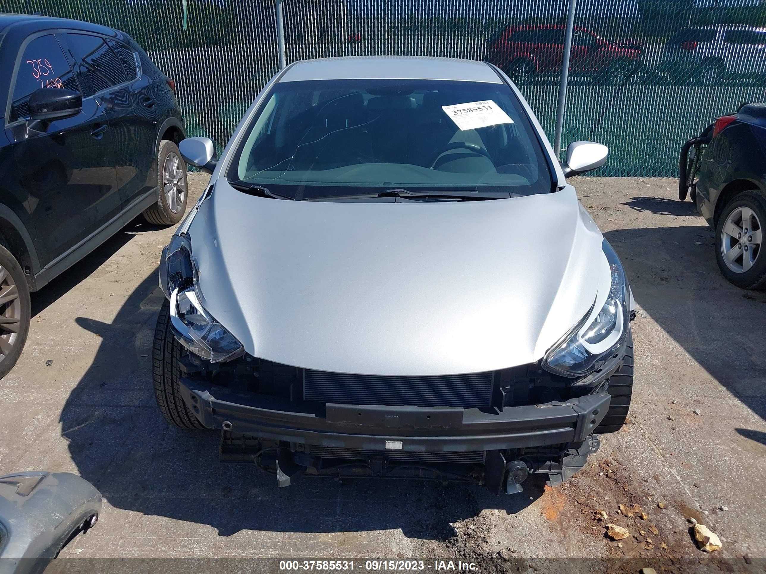 Photo 12 VIN: KMHDH4AE0FU436601 - HYUNDAI ELANTRA 