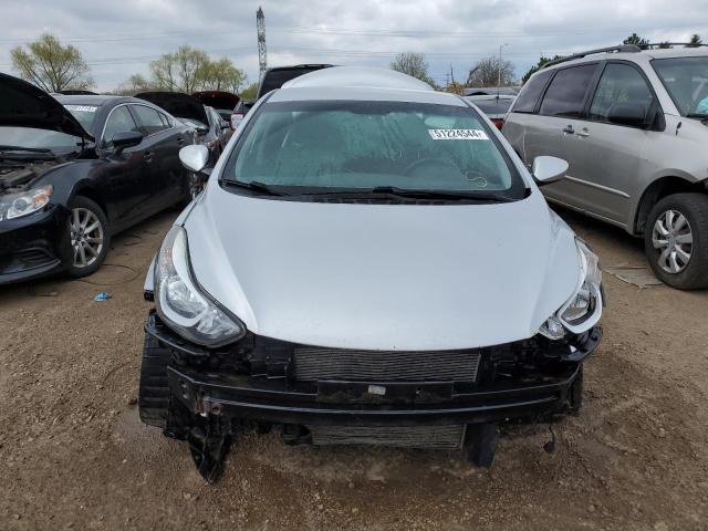 Photo 4 VIN: KMHDH4AE0FU438235 - HYUNDAI ELANTRA 