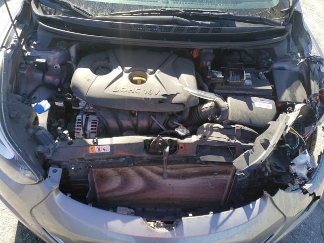 Photo 6 VIN: KMHDH4AE0GU476680 - HYUNDAI ELANTRA SE 