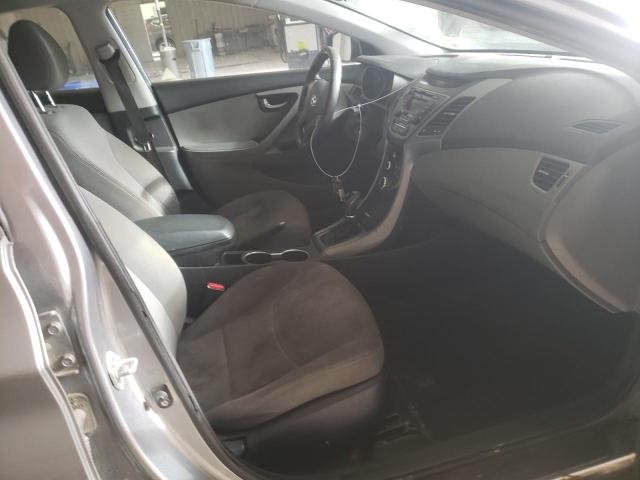 Photo 4 VIN: KMHDH4AE0GU477537 - HYUNDAI ELANTRA SE 