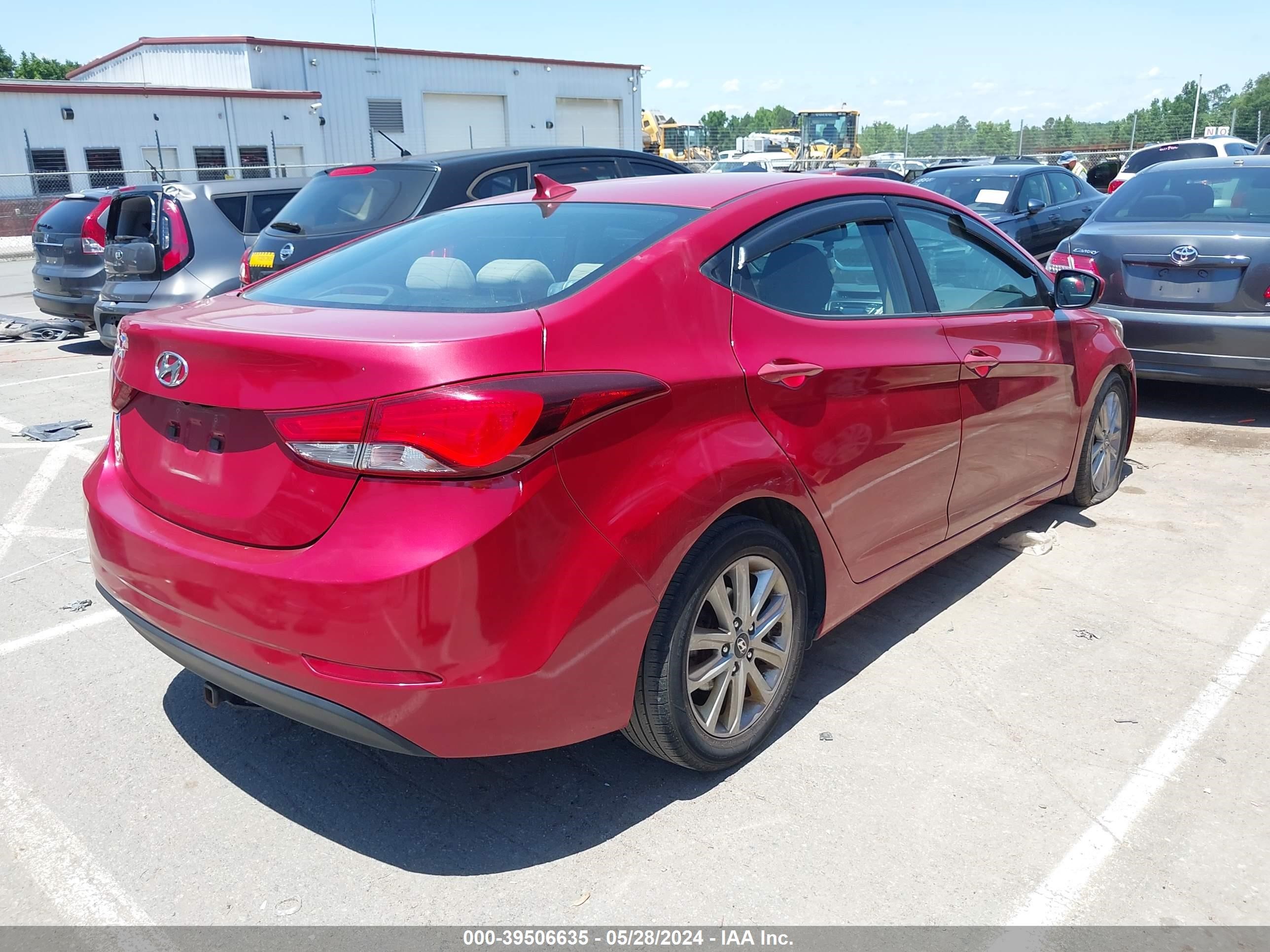 Photo 3 VIN: KMHDH4AE0GU478686 - HYUNDAI ELANTRA 