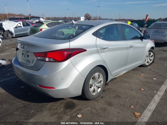 Photo 3 VIN: KMHDH4AE0GU517180 - HYUNDAI ELANTRA 