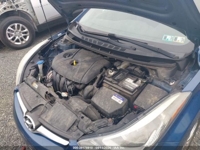 Photo 9 VIN: KMHDH4AE0GU528261 - HYUNDAI ELANTRA 