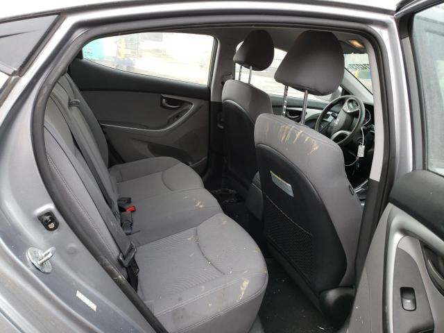 Photo 9 VIN: KMHDH4AE0GU543732 - HYUNDAI ELANTRA SE 