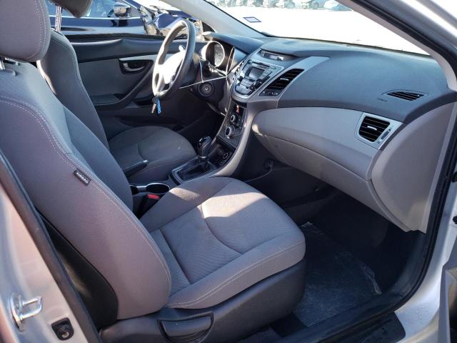 Photo 4 VIN: KMHDH4AE0GU548011 - HYUNDAI ELANTRA SE 