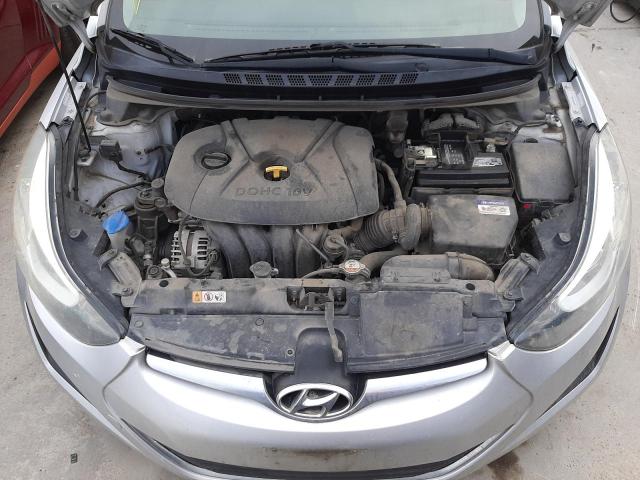 Photo 6 VIN: KMHDH4AE0GU548011 - HYUNDAI ELANTRA SE 