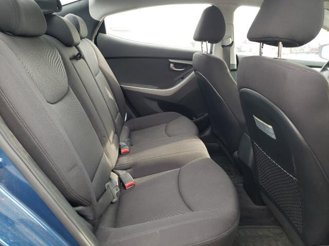 Photo 5 VIN: KMHDH4AE0GU569747 - HYUNDAI ELANTRA SE 