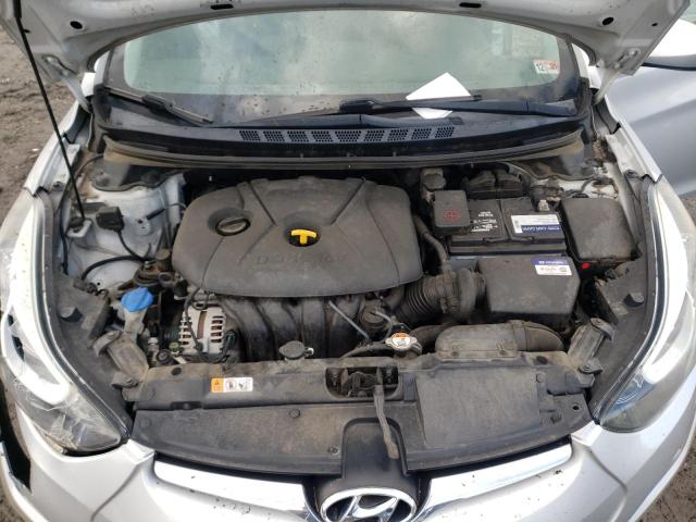 Photo 10 VIN: KMHDH4AE0GU589867 - HYUNDAI ELANTRA SE 