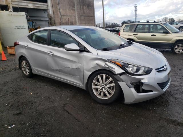 Photo 3 VIN: KMHDH4AE0GU589867 - HYUNDAI ELANTRA SE 