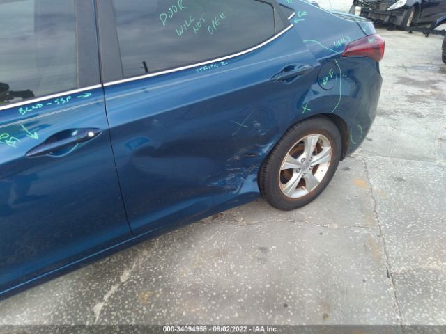 Photo 5 VIN: KMHDH4AE0GU621992 - HYUNDAI ELANTRA 