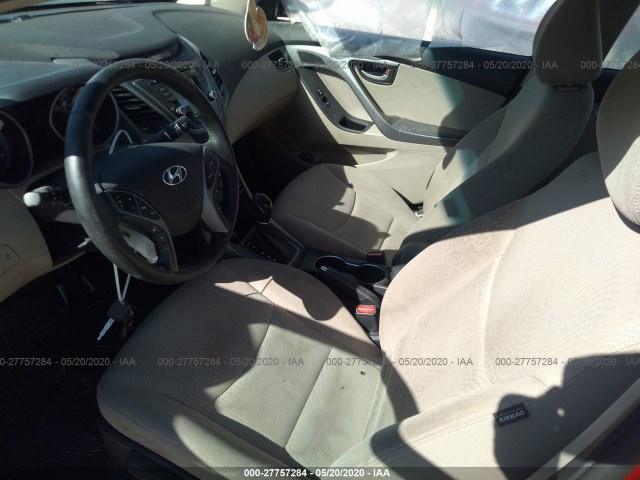 Photo 4 VIN: KMHDH4AE0GU628859 - HYUNDAI ELANTRA 