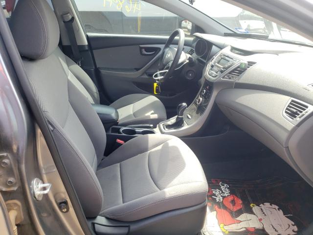 Photo 4 VIN: KMHDH4AE0GU647119 - HYUNDAI ELANTRA SE 