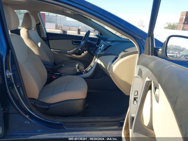 Photo 4 VIN: KMHDH4AE0GU650389 - HYUNDAI ELANTRA 