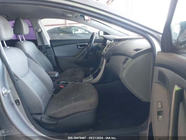 Photo 4 VIN: KMHDH4AE1BU101339 - HYUNDAI ELANTRA 