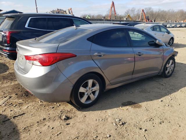 Photo 2 VIN: KMHDH4AE1BU137256 - HYUNDAI ELANTRA 