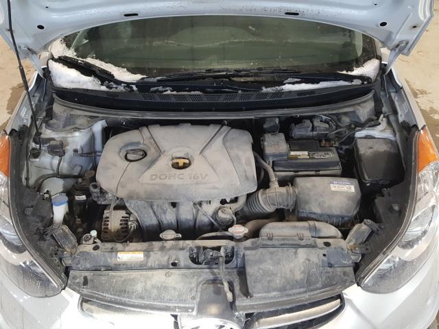 Photo 6 VIN: KMHDH4AE1BU140352 - HYUNDAI ELANTRA GL 