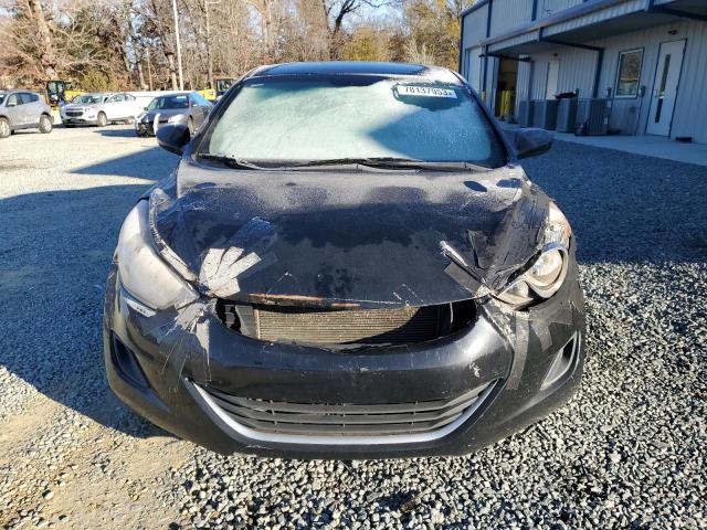 Photo 4 VIN: KMHDH4AE1BU143980 - HYUNDAI ELANTRA 