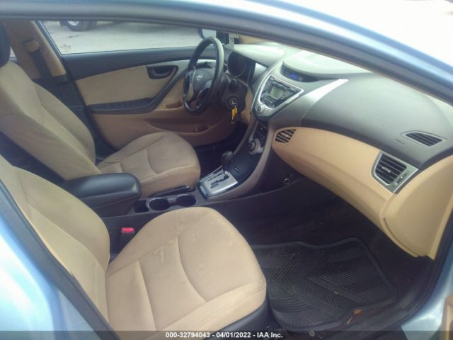 Photo 4 VIN: KMHDH4AE1BU157376 - HYUNDAI ELANTRA 