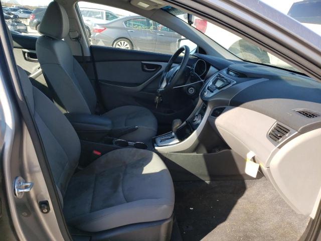 Photo 4 VIN: KMHDH4AE1CU177452 - HYUNDAI ELANTRA GL 