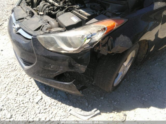 Photo 5 VIN: KMHDH4AE1CU183073 - HYUNDAI ELANTRA 