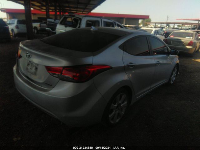 Photo 3 VIN: KMHDH4AE1CU209459 - HYUNDAI ELANTRA 