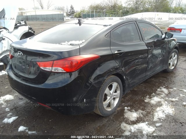 Photo 3 VIN: KMHDH4AE1CU254546 - HYUNDAI ELANTRA 