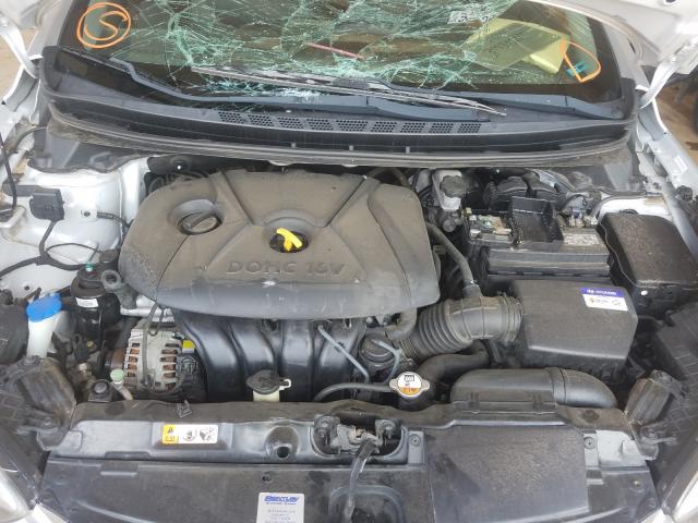 Photo 6 VIN: KMHDH4AE1CU280225 - HYUNDAI ELANTRA GL 