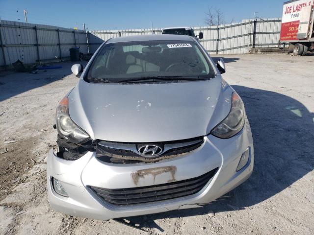 Photo 4 VIN: KMHDH4AE1CU285926 - HYUNDAI ELANTRA 