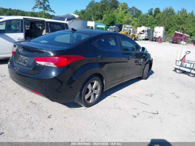 Photo 3 VIN: KMHDH4AE1CU294366 - HYUNDAI ELANTRA 