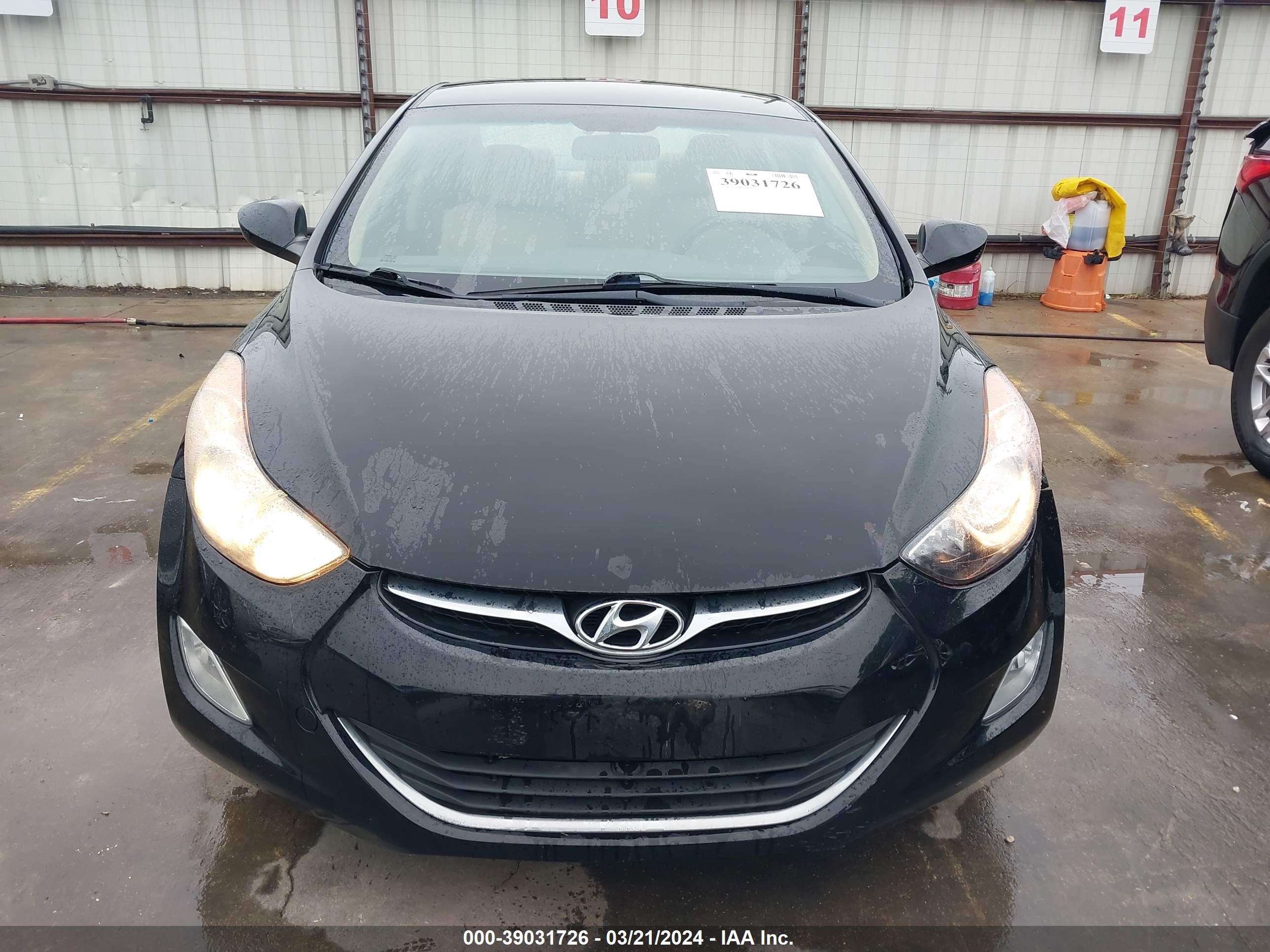 Photo 10 VIN: KMHDH4AE1CU301106 - HYUNDAI ELANTRA 