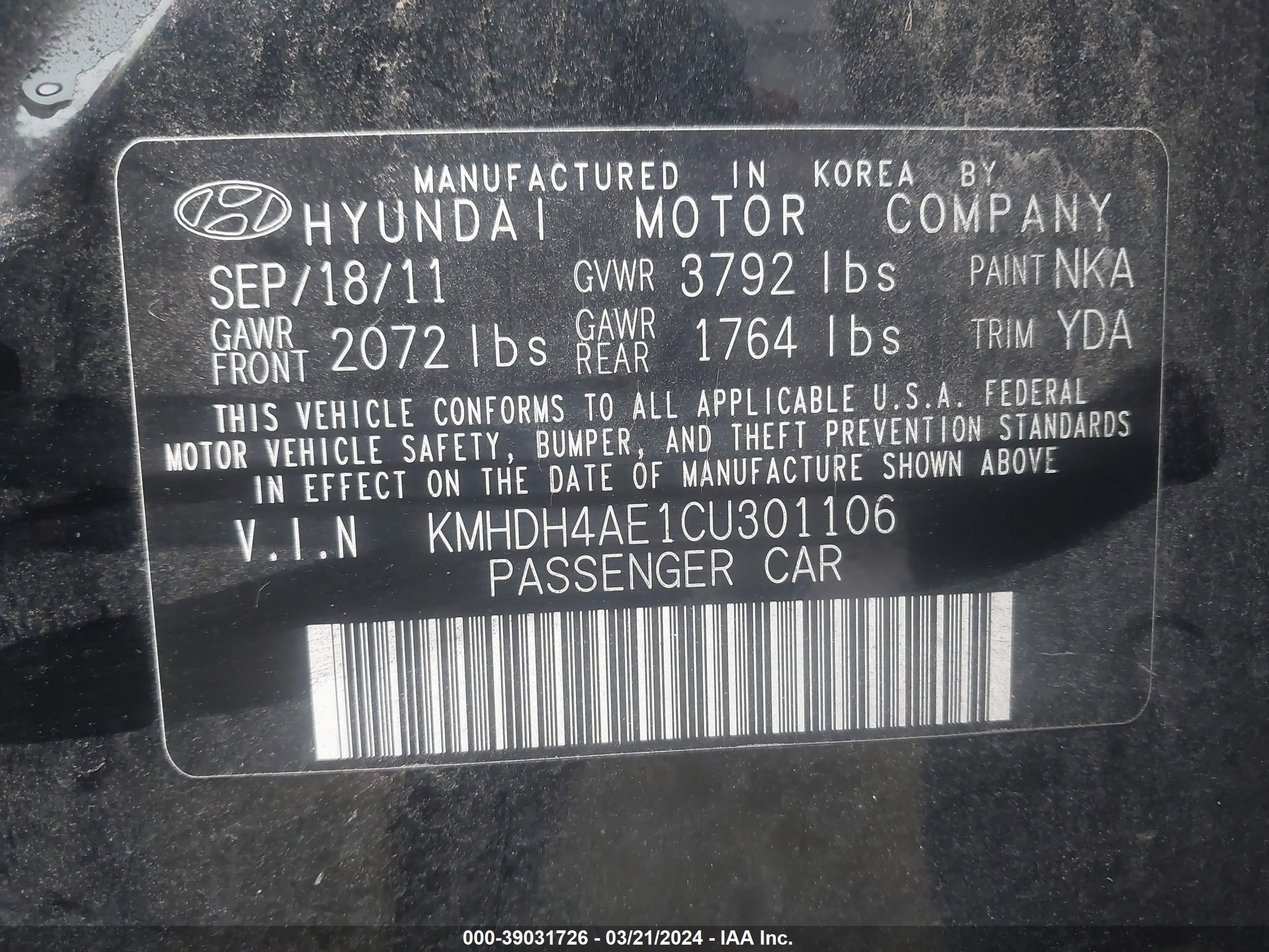 Photo 8 VIN: KMHDH4AE1CU301106 - HYUNDAI ELANTRA 