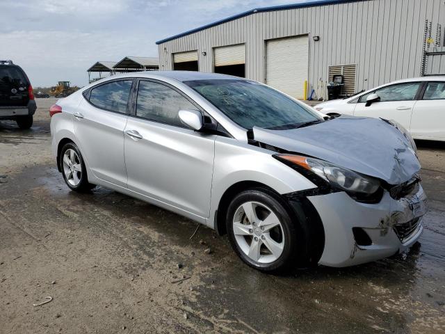 Photo 3 VIN: KMHDH4AE1CU328712 - HYUNDAI ELANTRA 