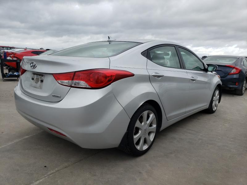 Photo 3 VIN: KMHDH4AE1CU331500 - HYUNDAI ELANTRA GL 