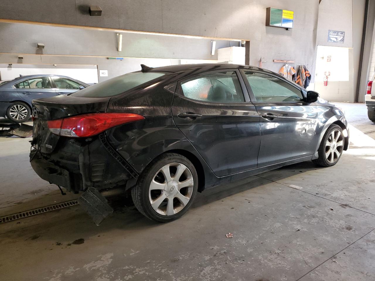 Photo 2 VIN: KMHDH4AE1CU345154 - HYUNDAI ELANTRA 