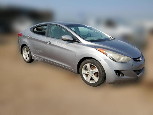 Photo 3 VIN: KMHDH4AE1CU355876 - HYUNDAI ELANTRA 