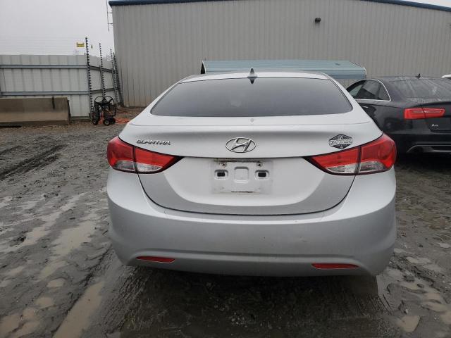 Photo 5 VIN: KMHDH4AE1CU370555 - HYUNDAI ELANTRA 