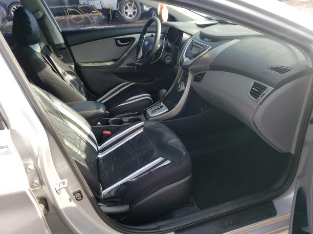 Photo 4 VIN: KMHDH4AE1CU378316 - HYUNDAI ELANTRA GL 