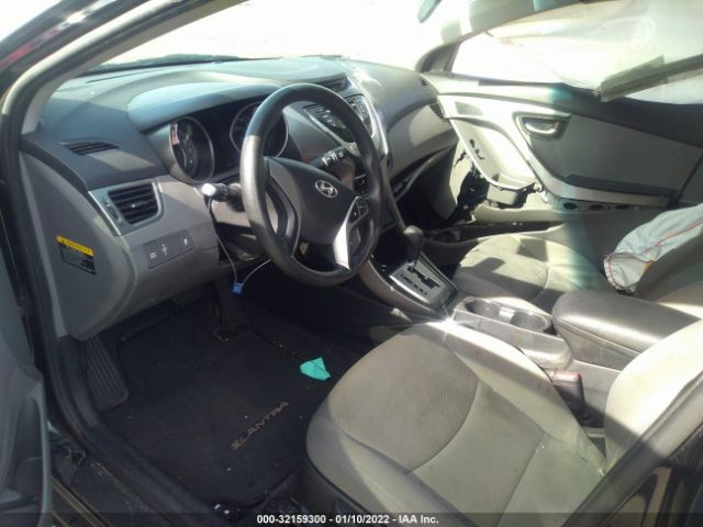 Photo 4 VIN: KMHDH4AE1CU402047 - HYUNDAI ELANTRA 