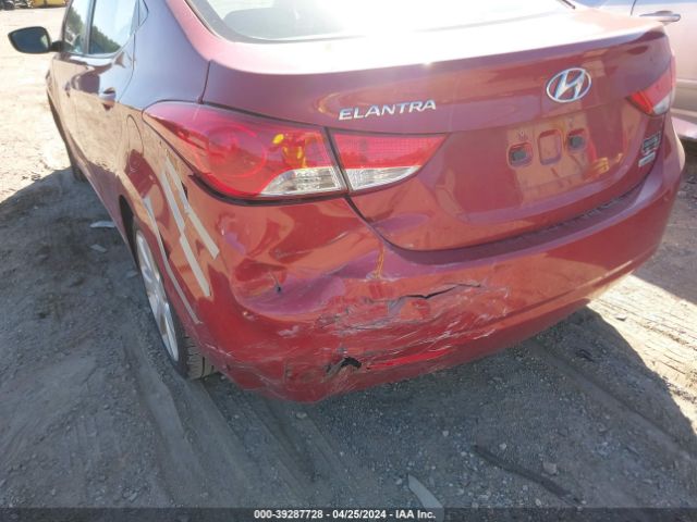 Photo 5 VIN: KMHDH4AE1CU432584 - HYUNDAI ELANTRA 