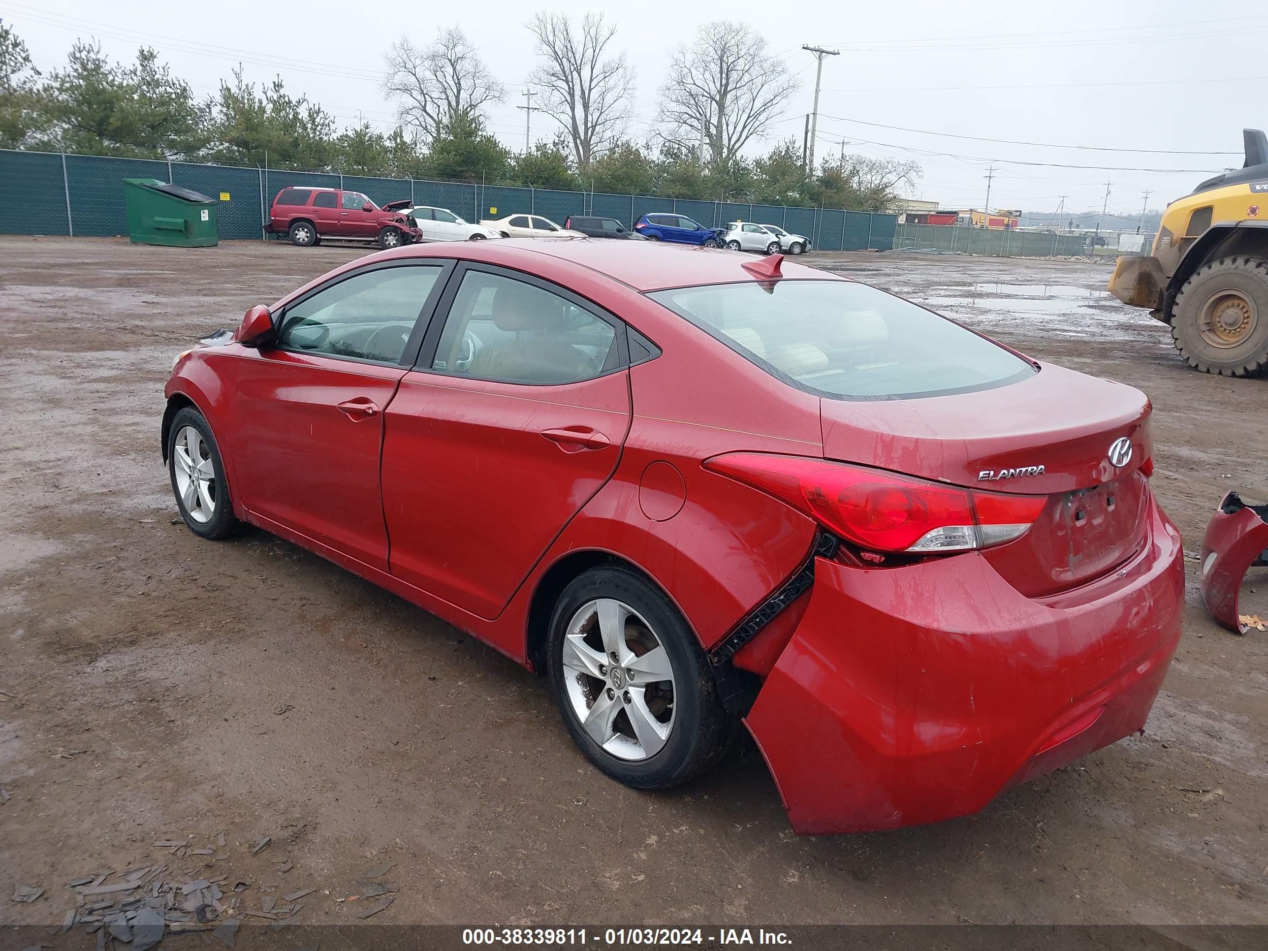 Photo 2 VIN: KMHDH4AE1CU443519 - HYUNDAI ELANTRA 