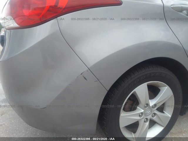 Photo 5 VIN: KMHDH4AE1CU447554 - HYUNDAI ELANTRA 