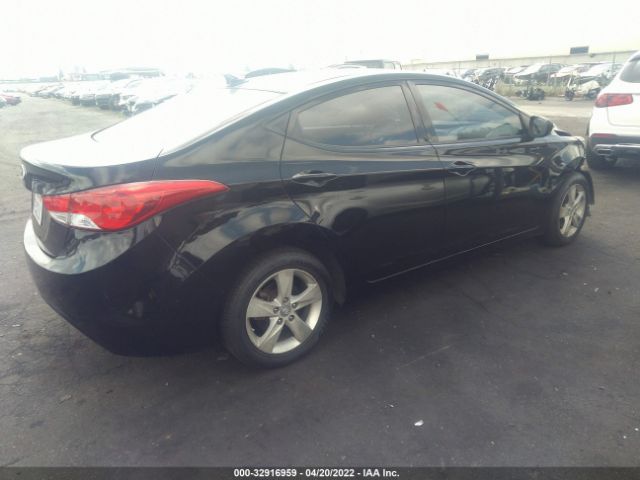 Photo 3 VIN: KMHDH4AE1DU011319 - HYUNDAI ELANTRA 