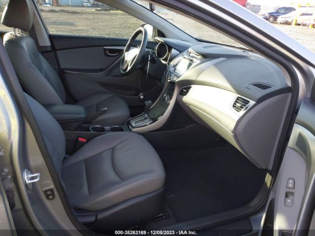 Photo 4 VIN: KMHDH4AE1DU531794 - HYUNDAI ELANTRA 