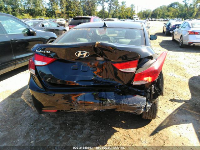 Photo 5 VIN: KMHDH4AE1DU600211 - HYUNDAI ELANTRA 