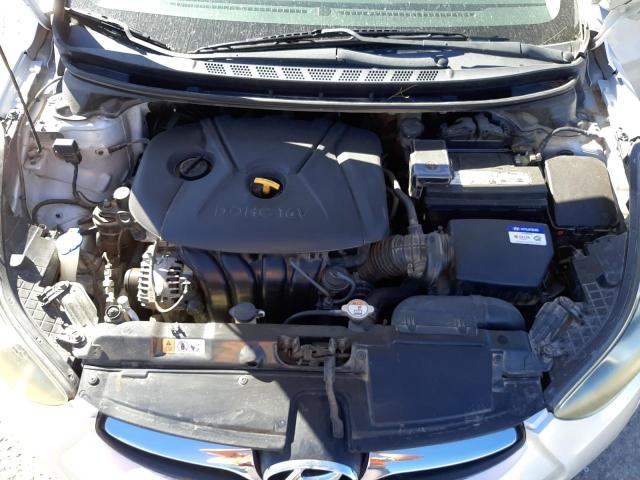 Photo 10 VIN: KMHDH4AE1DU654057 - HYUNDAI ELANTRA 