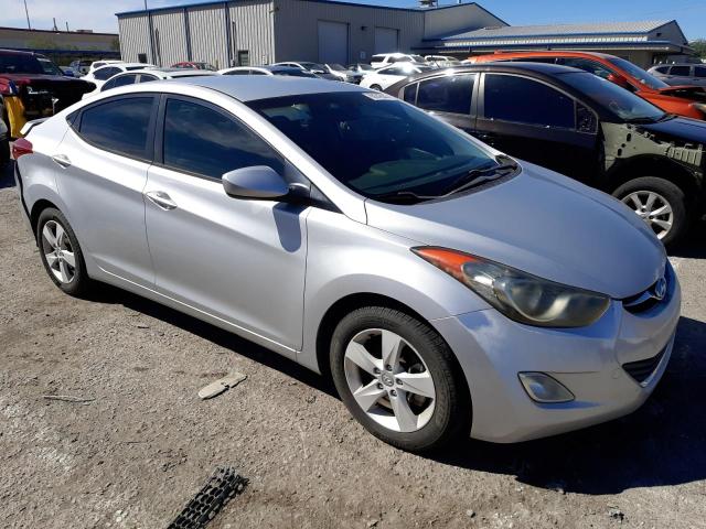 Photo 3 VIN: KMHDH4AE1DU654057 - HYUNDAI ELANTRA 