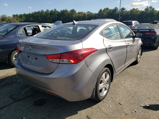 Photo 3 VIN: KMHDH4AE1DU684353 - HYUNDAI ELANTRA 