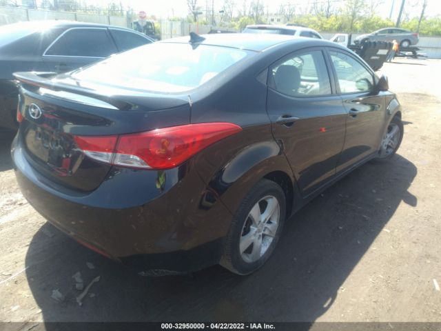 Photo 3 VIN: KMHDH4AE1DU693523 - HYUNDAI ELANTRA 